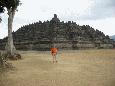 Borobudur.gif (62058 bytes)